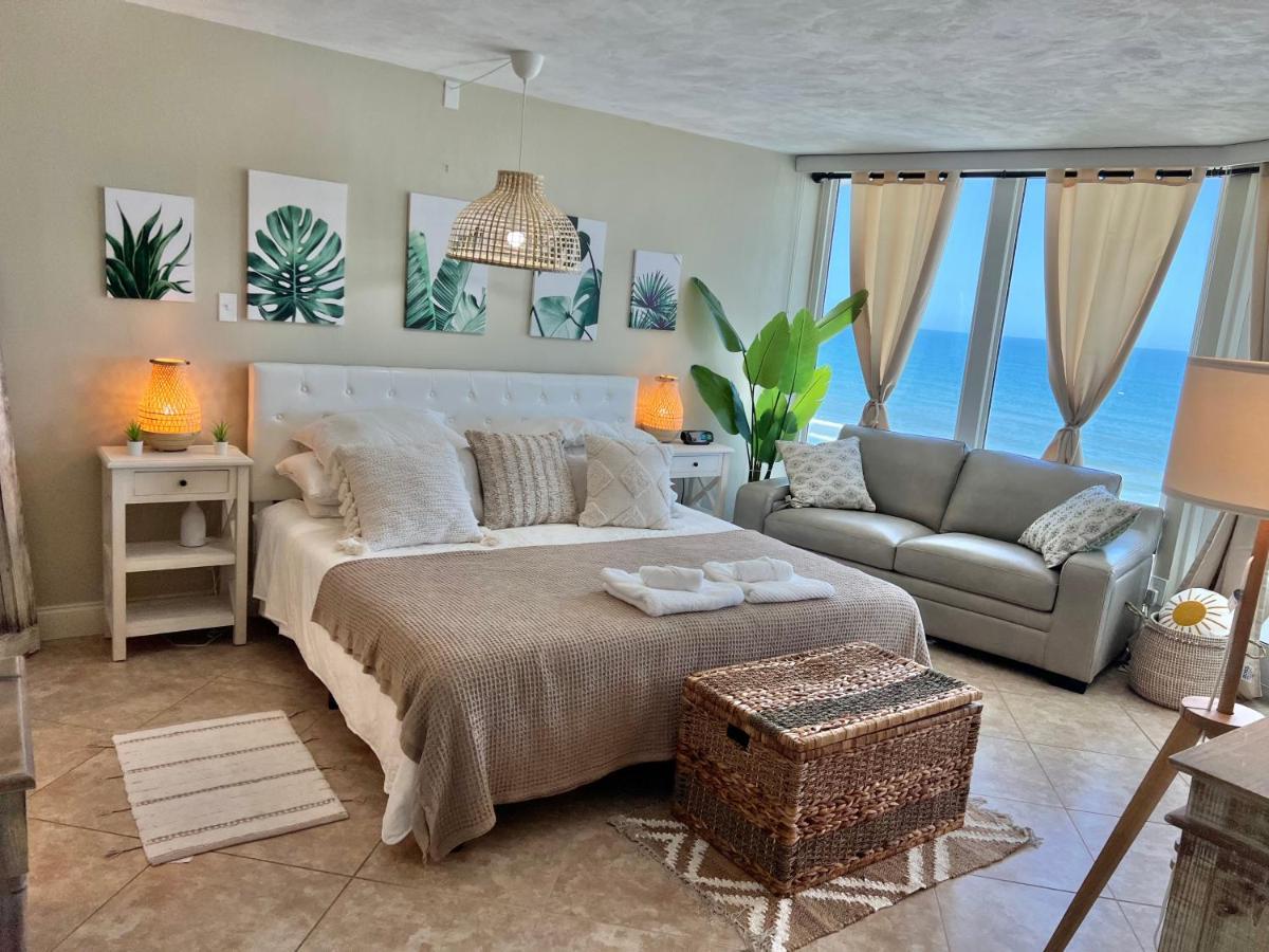 Beach Oasis 704 Lovely Daytona Ocean Front For 5 Sleeps Up To 12 Daytona Beach Exterior photo