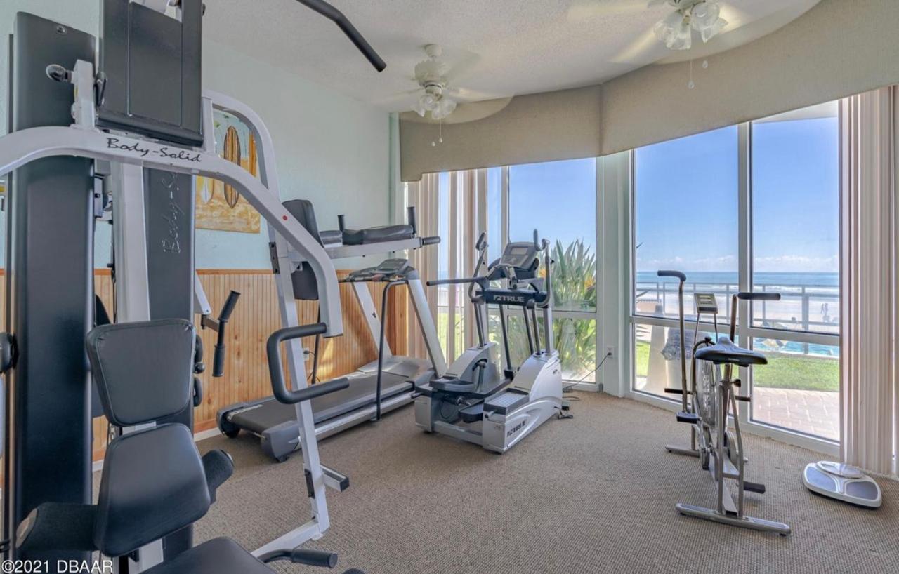 Beach Oasis 704 Lovely Daytona Ocean Front For 5 Sleeps Up To 12 Daytona Beach Exterior photo