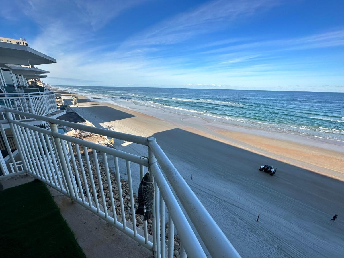 Beach Oasis 704 Lovely Daytona Ocean Front For 5 Sleeps Up To 12 Daytona Beach Exterior photo
