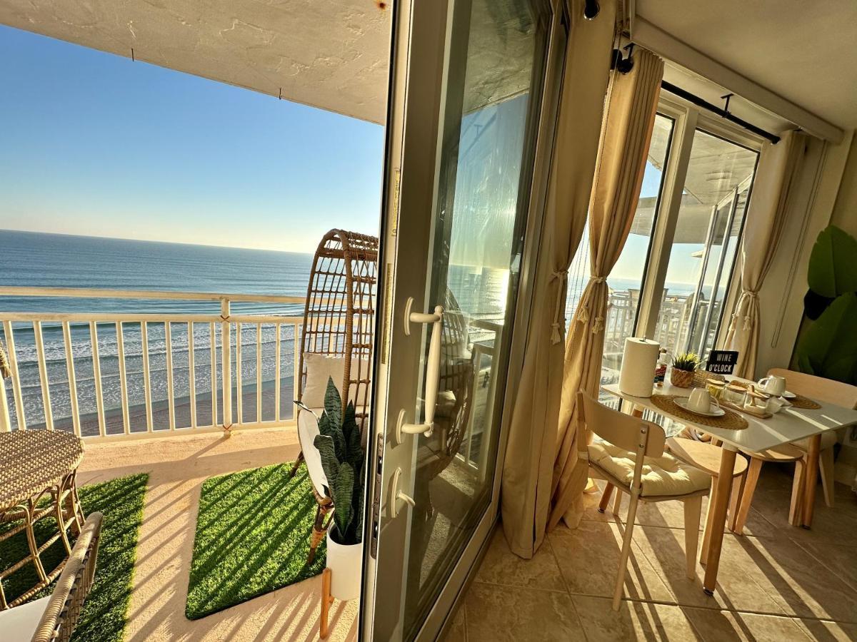 Beach Oasis 704 Lovely Daytona Ocean Front For 5 Sleeps Up To 12 Daytona Beach Exterior photo